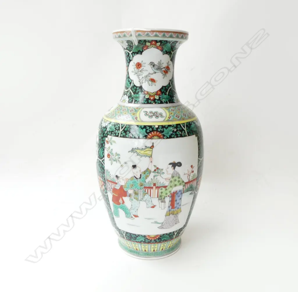 CHINESE FAMILLE VERTE VASE (HOLE IN BASE) H.355mm Image 1++