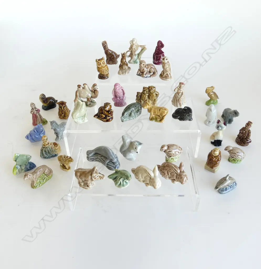COLLECTION WADE WHIMSEYS ORNAMENTS 40PCES Image 1++