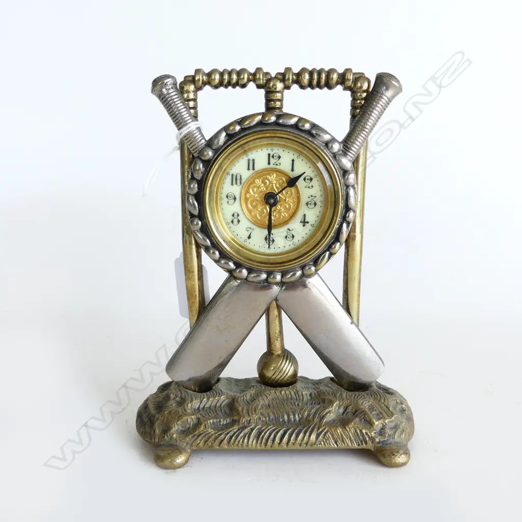 EDWARDIAN CRICKET MANTLE CLOCK BY THEBRITISH UNITED CLOCK CO Image 1++