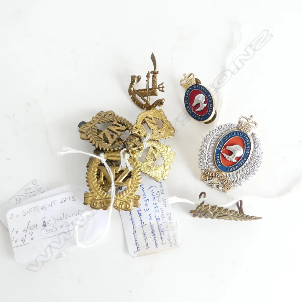 NZ ARMY CAP BAGES Image 1++