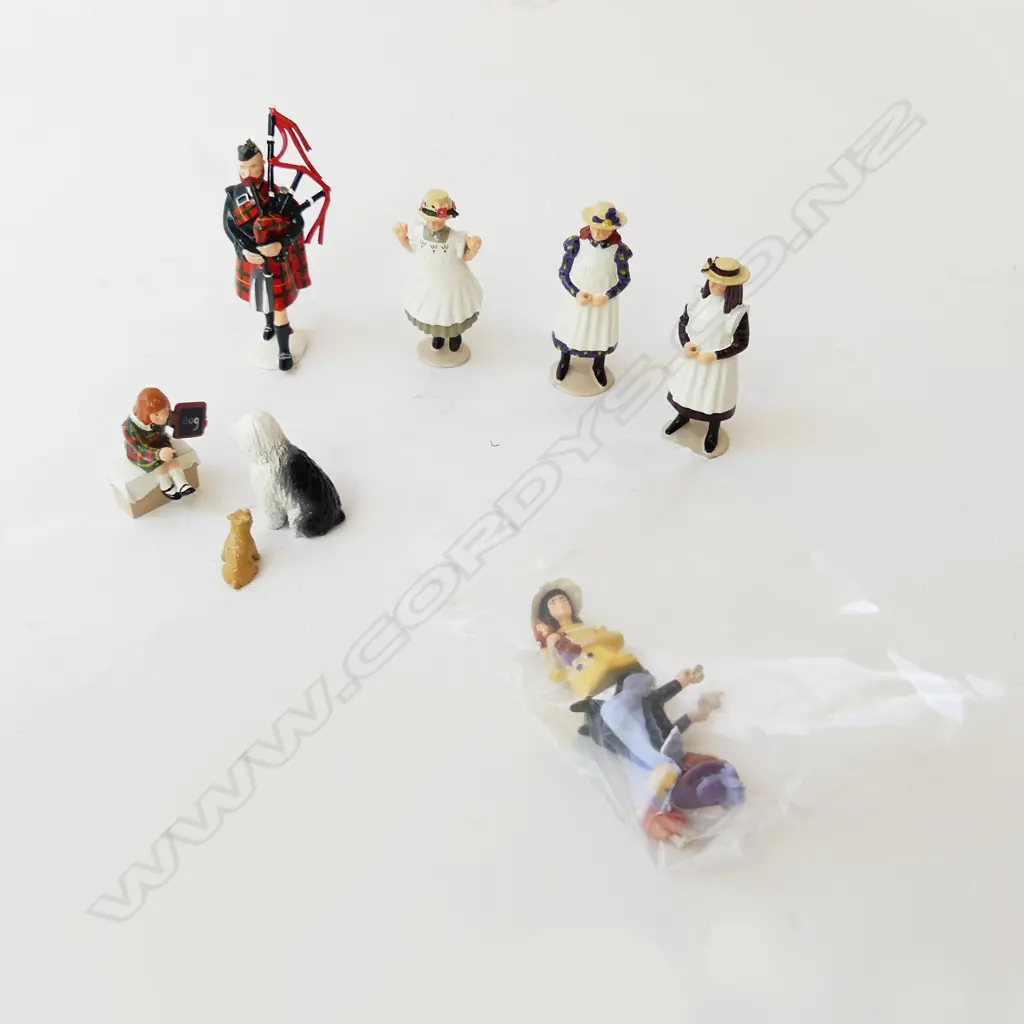 4 BOXED IMPERIAL PRODUCTION N.Z.'TOWN AND AROUND' LEAD FIGURINES; INCL. Dolls Tea Party Image 1++