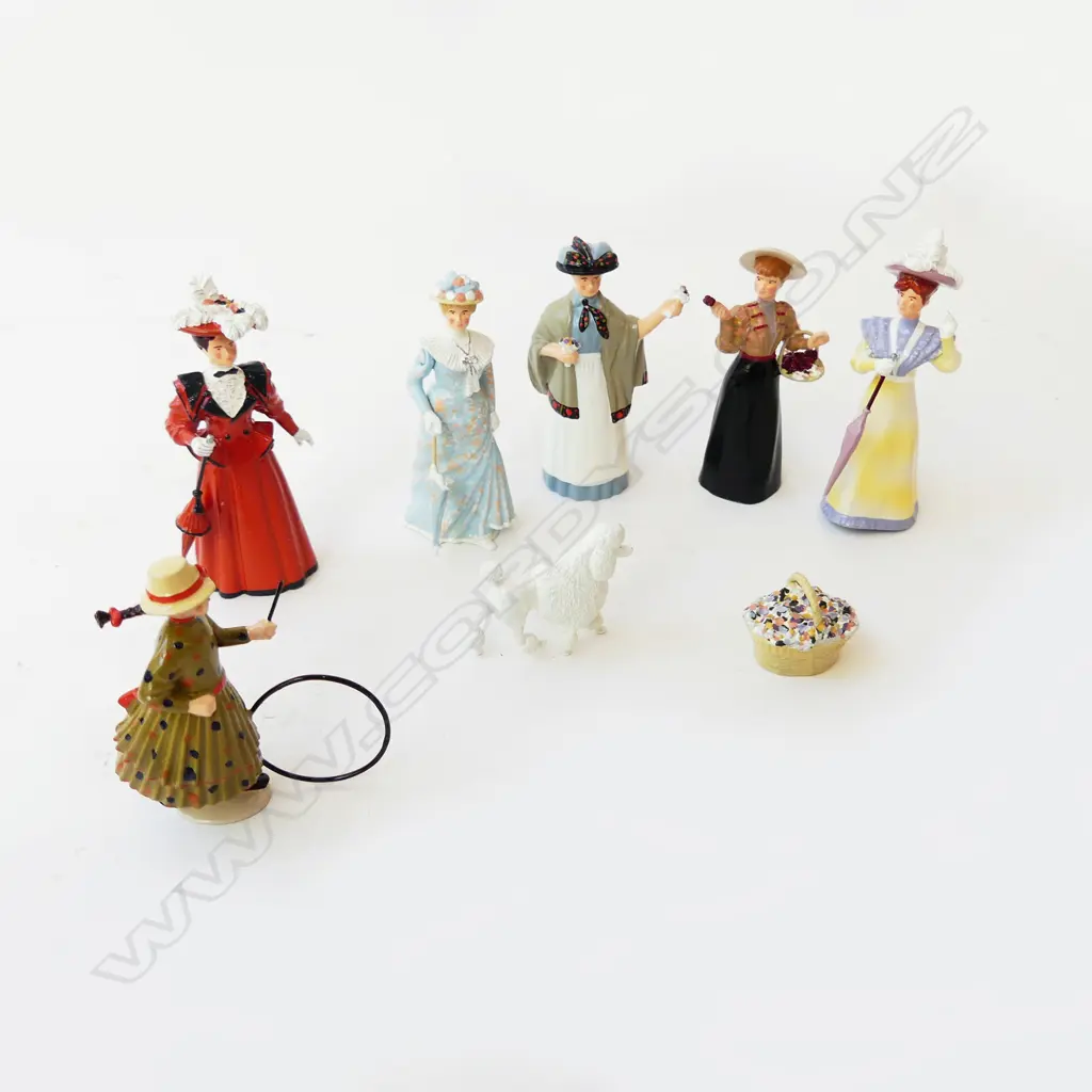 6 BOXED IMPERIAL PRODUCTION N.Z.'TOWN AND AROUND' LEAD FIGURINES; INCL. Flower Lady Image 1++