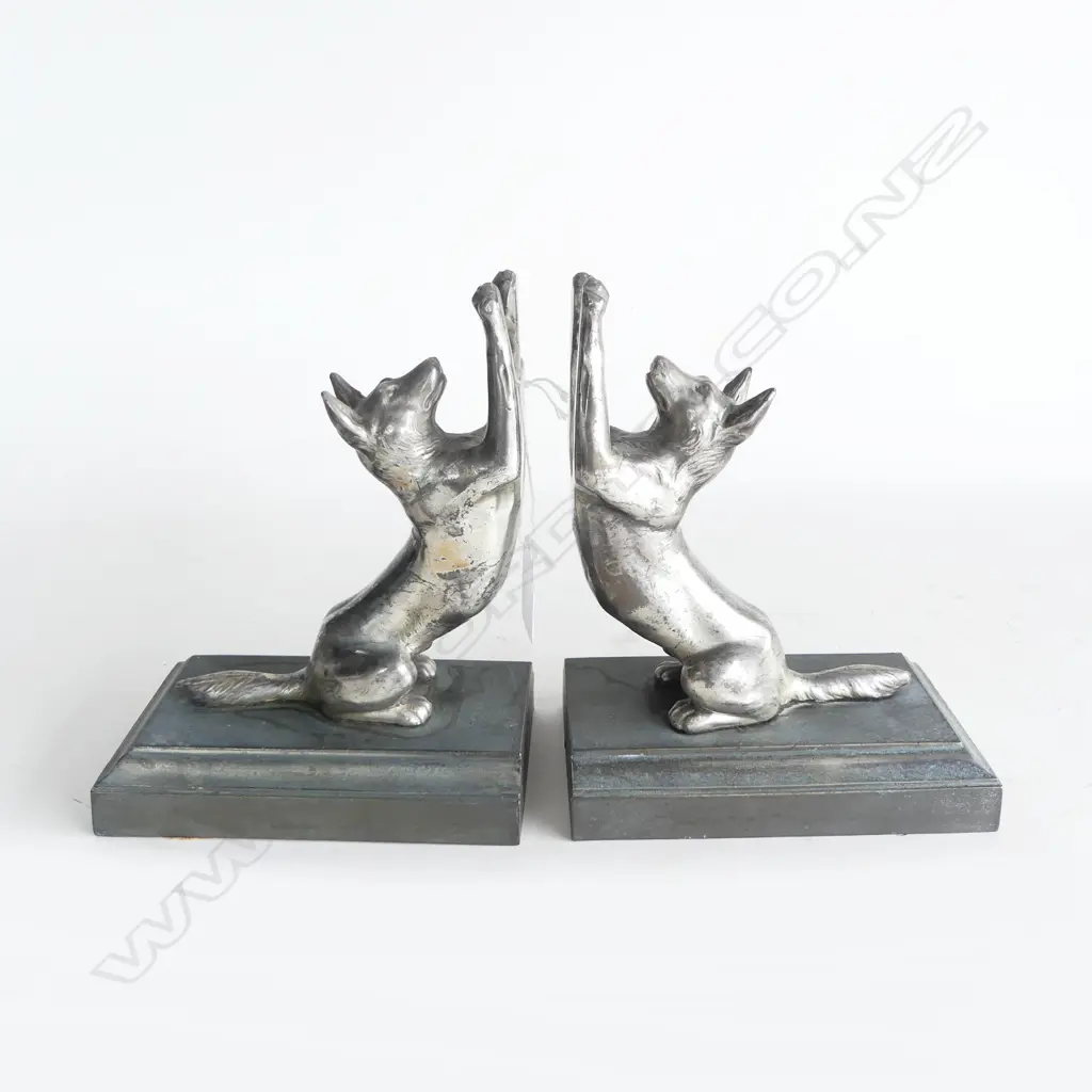 PR OF DECO CAST METAL DOG BOOKENDS H180MM Image 1++