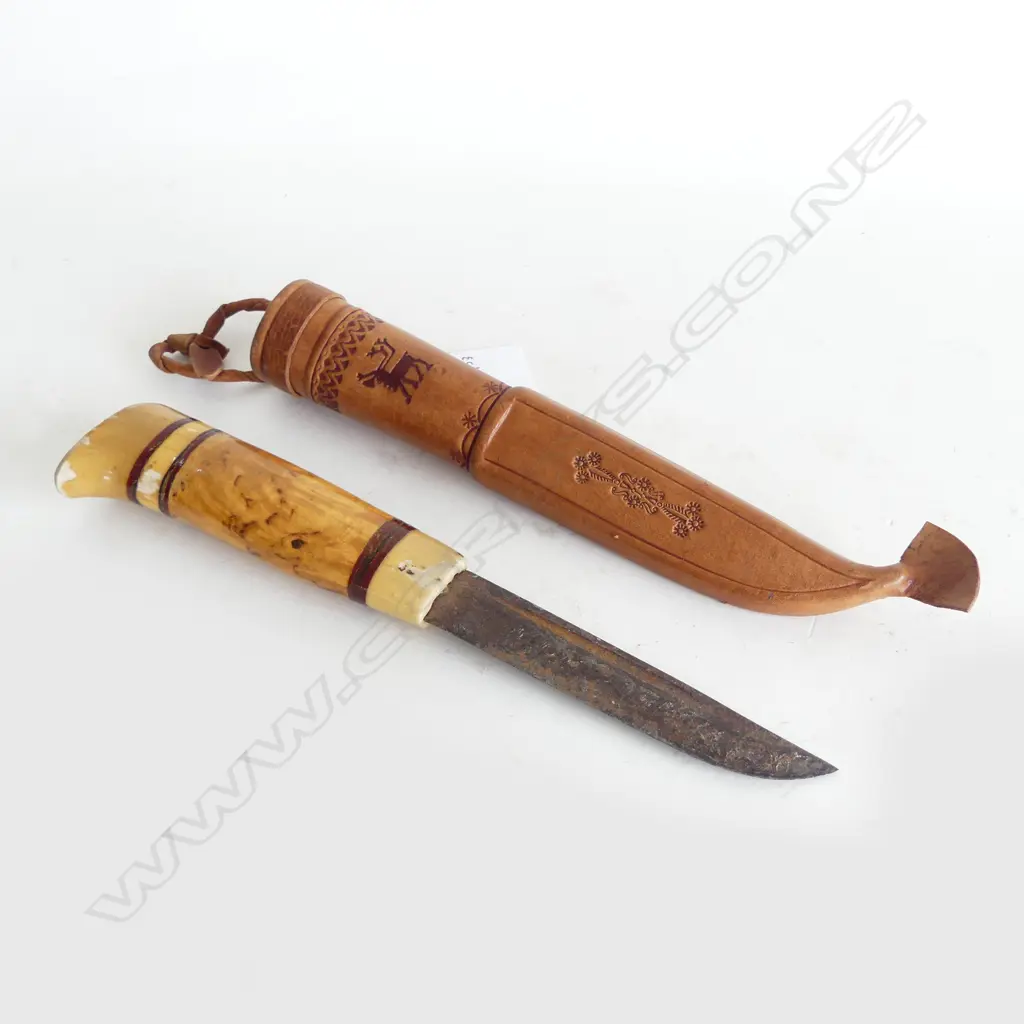 FINNISH LEATHER SHEATHED HUNTING KNIFE L260MM Image 1++