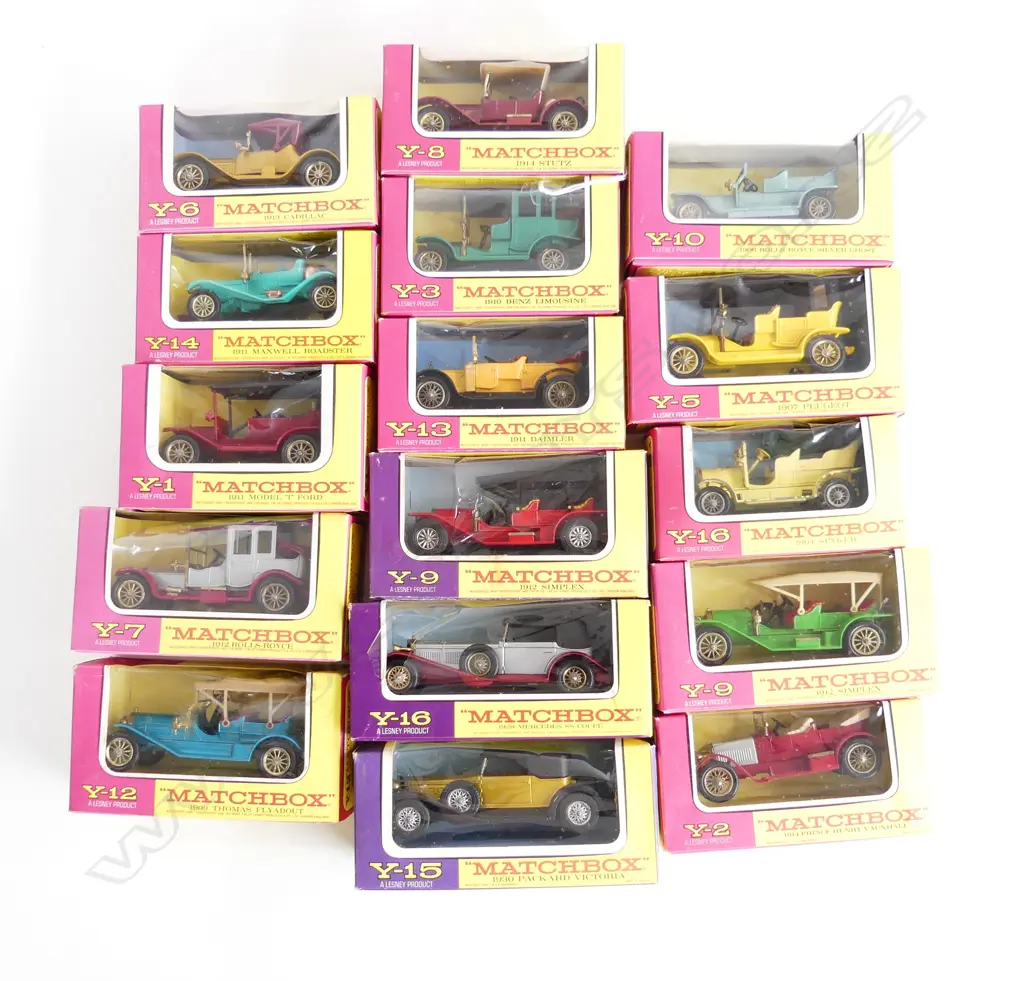 16 BOXED MATCHBOX Y MODELS Image 1++