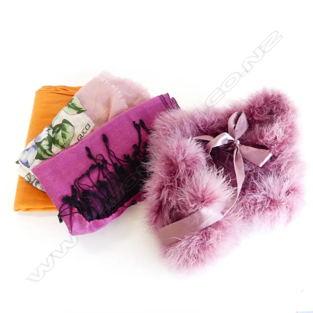 4 SCARVES, 1 PINK FAUX FUR Image 1++