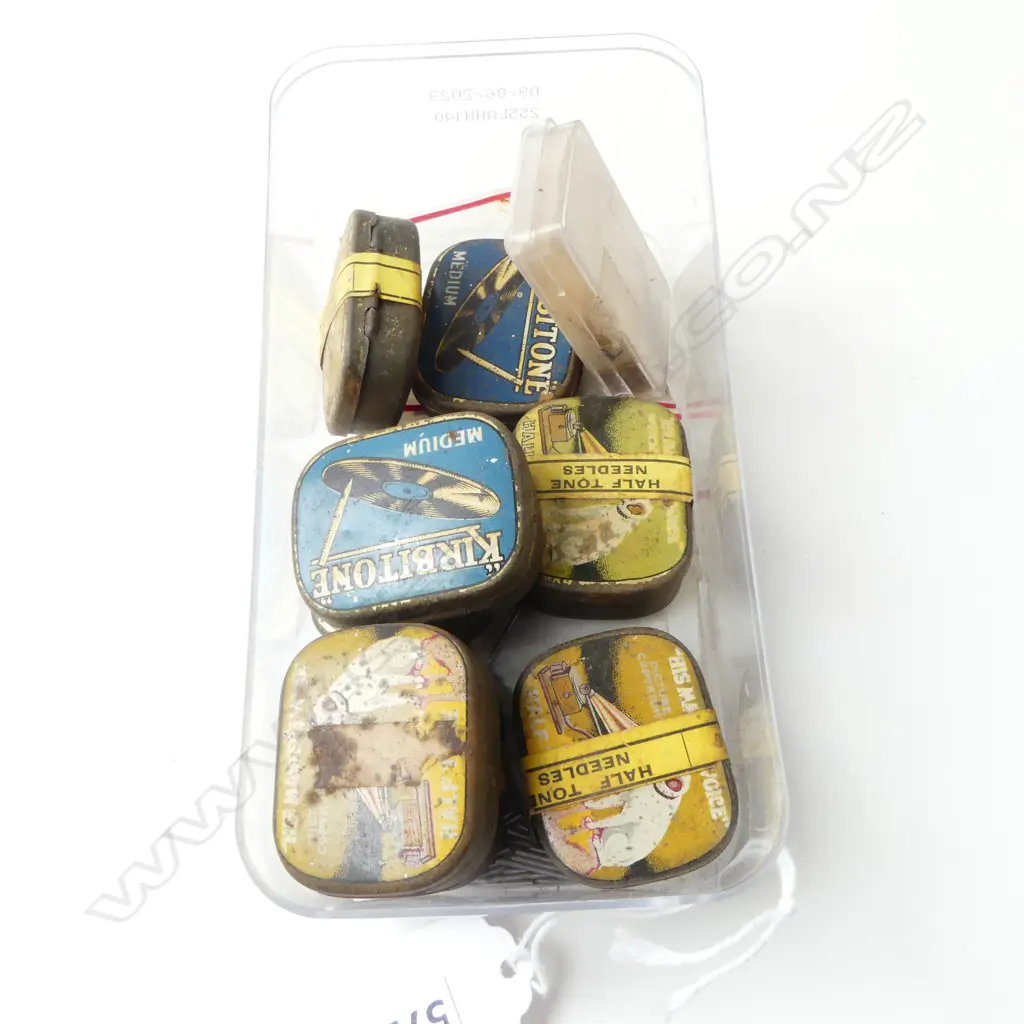 ANTIQUE HALF TONE RECORD NEEDLES Image 1++