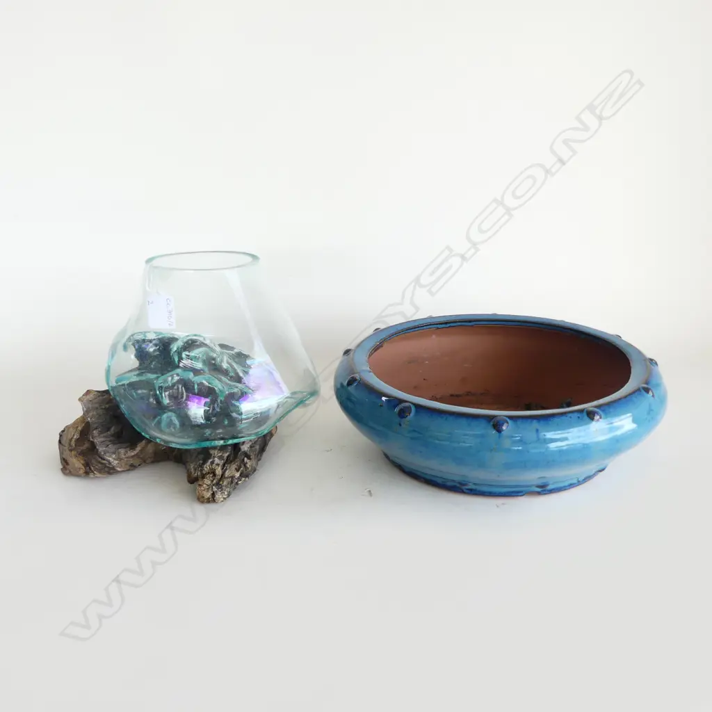 SHALLOW BLUE GLAZED PLANTER 310mm dia, GLASS VASE ON DRIFTWOOD Image 1++