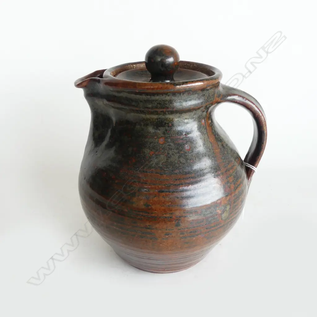 NZ POTTERY 'FATSO' TYPE LIDDED JUG, H.220mm Image 1++