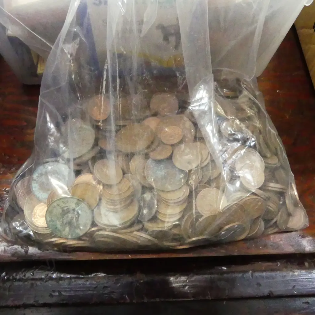 NZ COPPER COINS, 3.5kg Image 1++