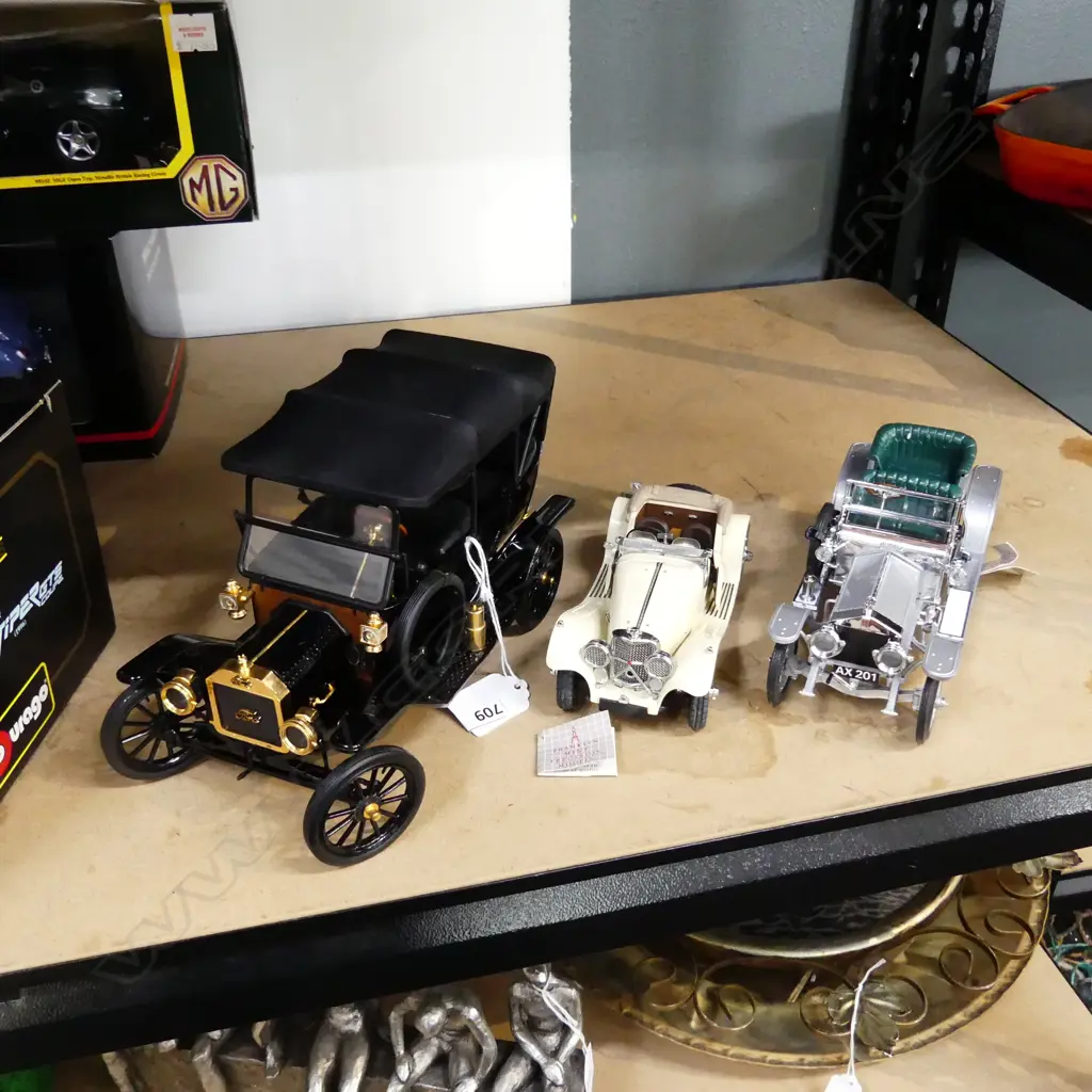 3 FRANKLIN MINT VINTAGE CAR MODELS; 1938 JAGUAR, 1907 SILVER GHOST, 1913 MODEL T L.210mm Image 1++