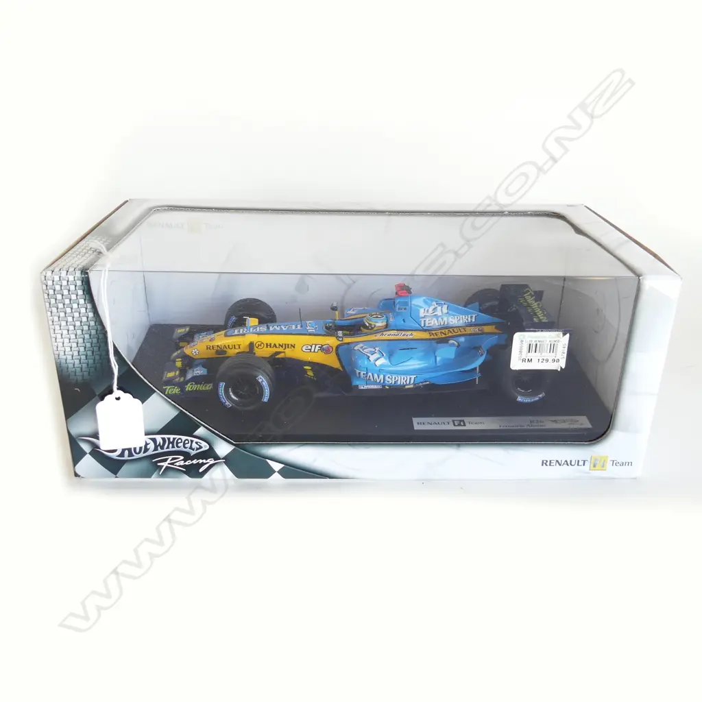 BOXED HOTWHEELS 1:18 RENAULT F1 RACING CAR Image 1++