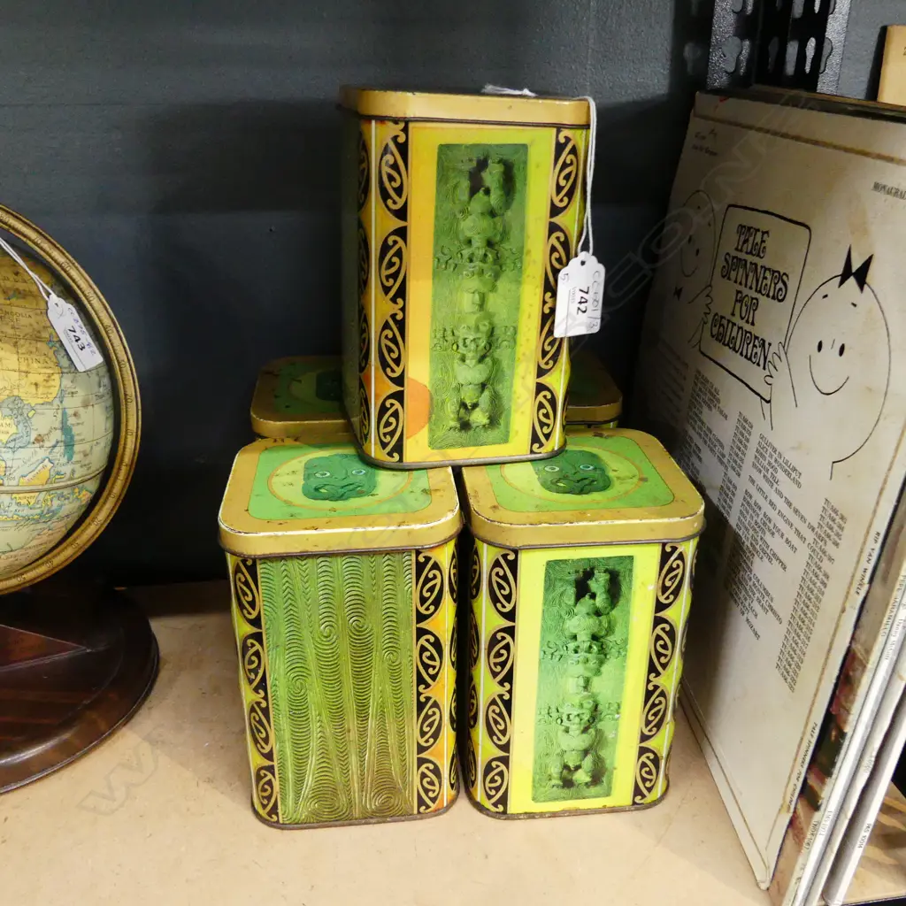 5 KITCHEN TINS w. MAORI DESIGNS H.160mm Image 1++