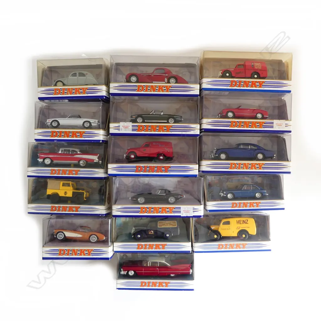 16 BOXED MATCHBOX DINKY MODELS  Image 1++