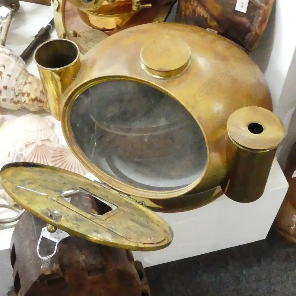 BRASS CASED BINNACLE DOME; w. DAMGED COMPASS, 530x400x270mm Image 1++