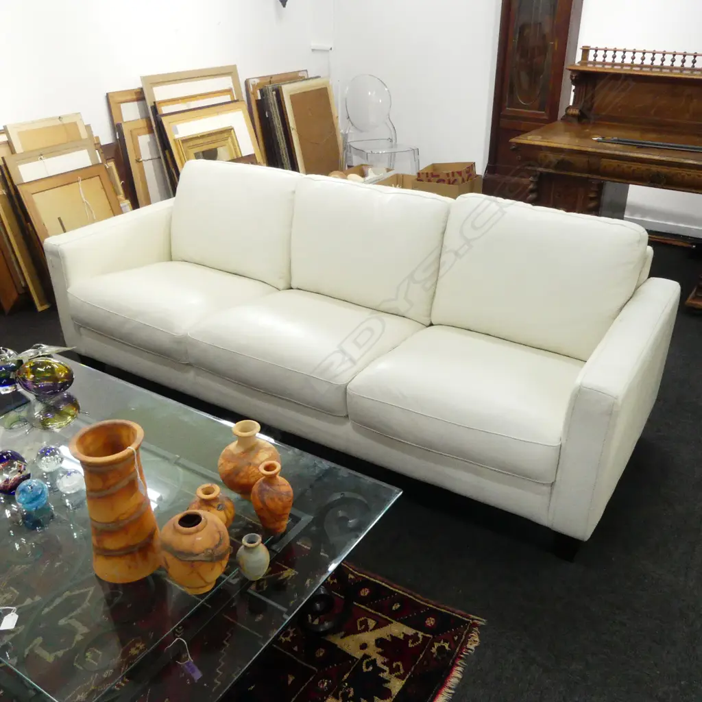 VIOLINO WHITE LEATHER 3 SEATER SOFA 2160x880x715mm Image 1++