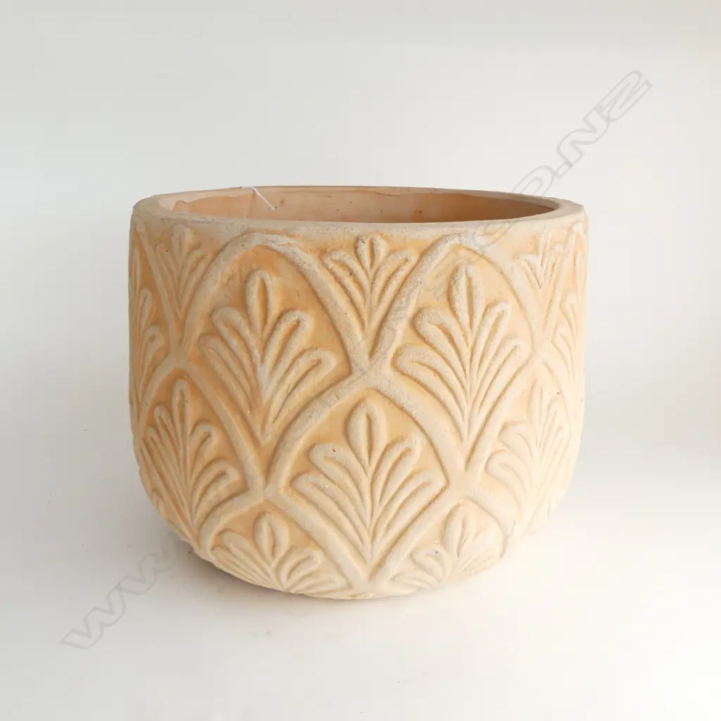 TERRACOTTA GARDEN PLANTER panelled radiating leafy pattern Dia.400mm Image 1++