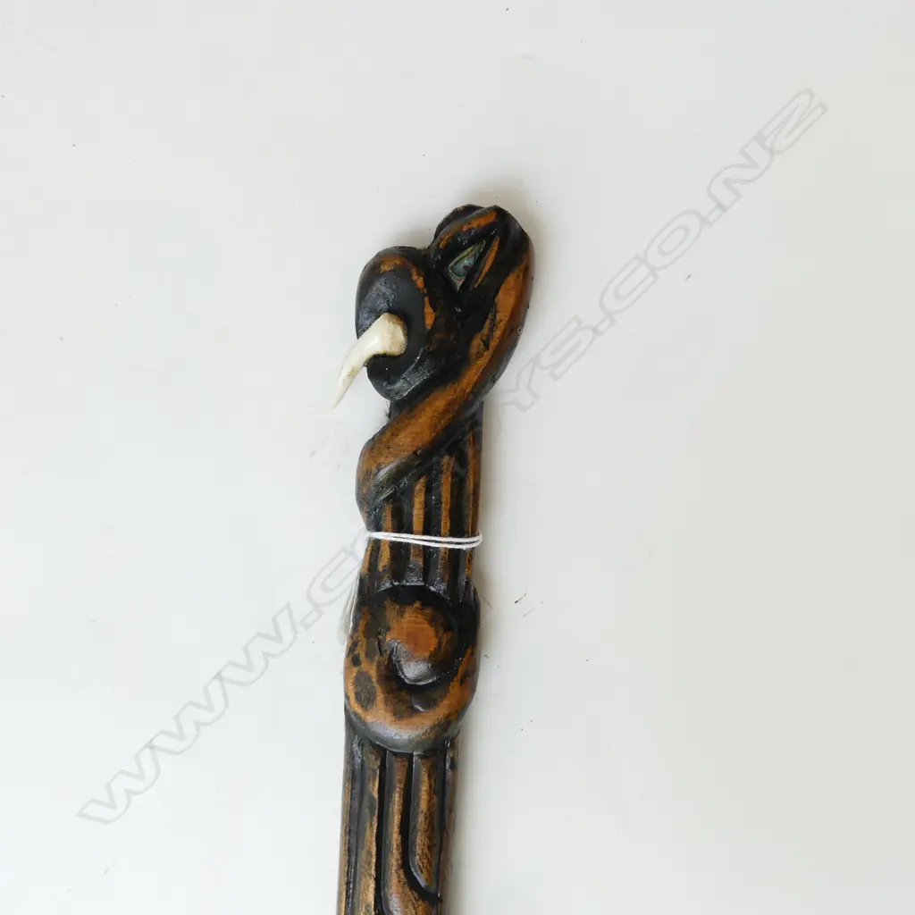 A CARVED DECORATIVE HOE (PADDLE) H.1110mm Image 1++
