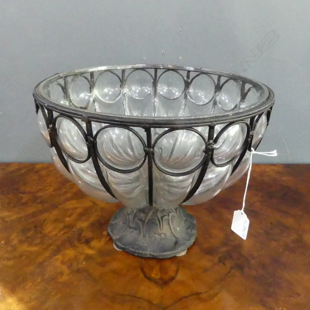 LG GLASS BOWL IN METAL FRAME H.225mm, 285mm dia Image 1++