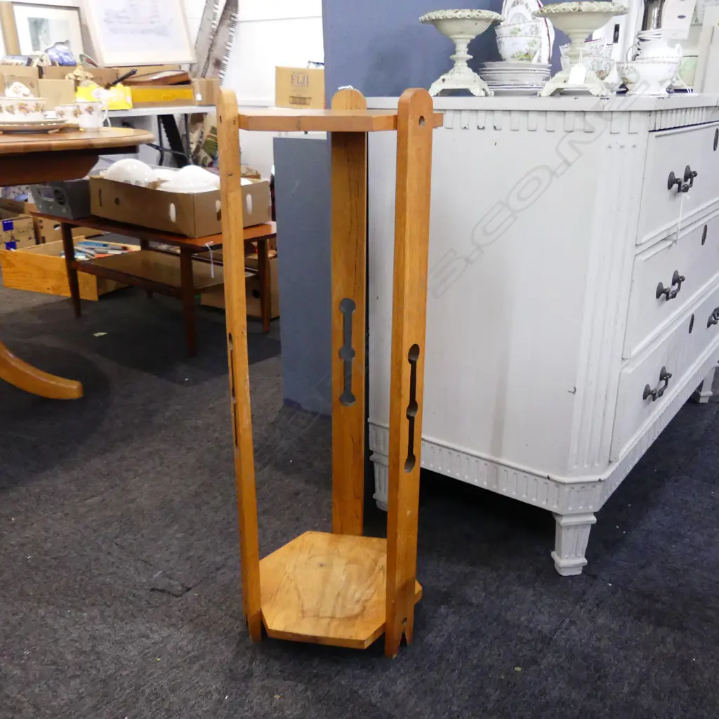 OAK PLANT STAND H.865mm Image 1++