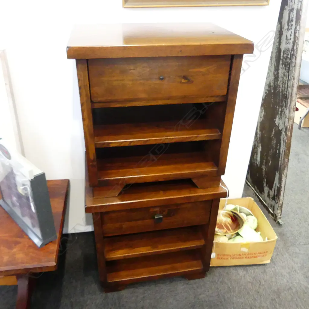 PR BEDSIDE CABINETS 610x455x610mm Image 1++