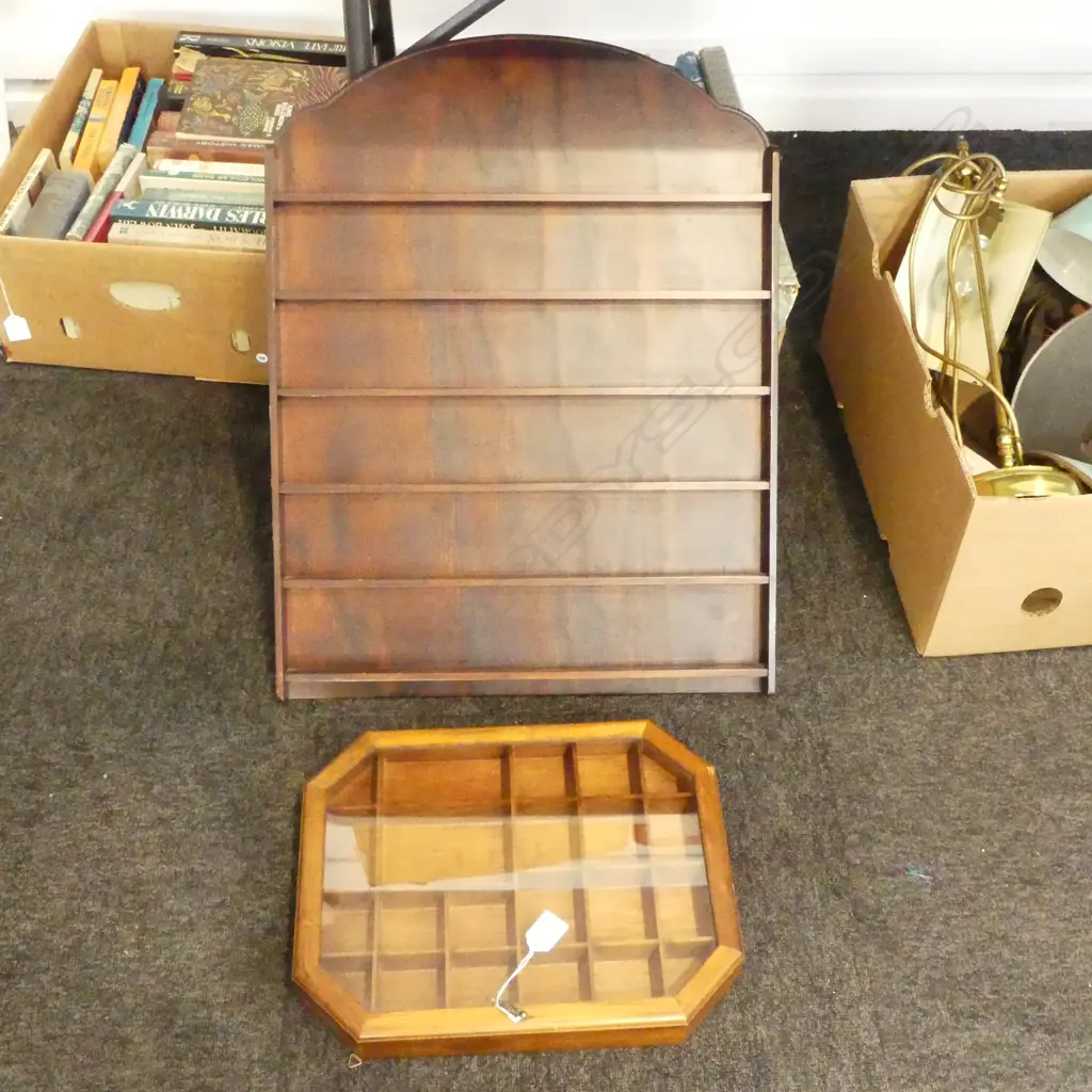 2 WOODEN WALL MOUNTED TRINKET DISPLAY CABINETS 640x485mm Image 1++