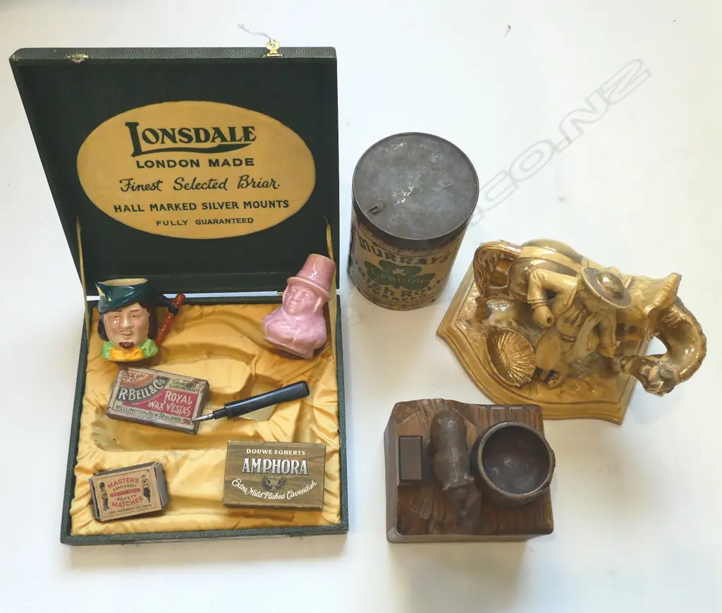MURRAYS IRISH ROLL TOBACCO, CARVED BEAR MUSICAL SMOKERS BOX, MINI CHARACTER JUG ETC Image 1++
