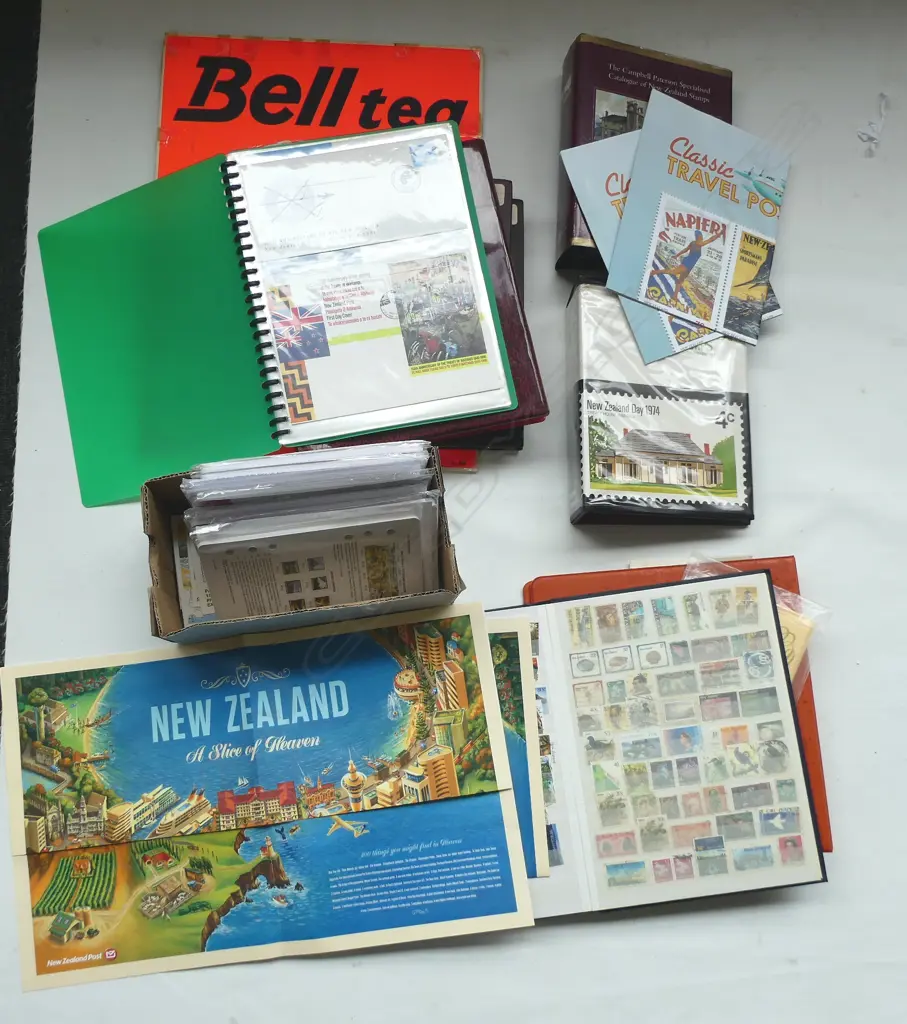 LARGE COLLECTION STAMP ALBUMS LOOSE STAMPS ETC Image 1++
