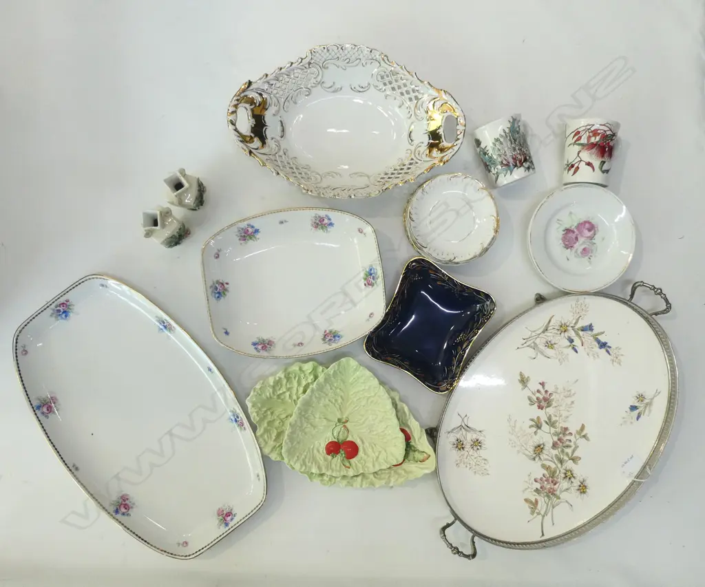 ASST. CHINA INCL. 2 CARLTONWARE, CHINA SERVING TRAY (FAULTS), etc Image 1++