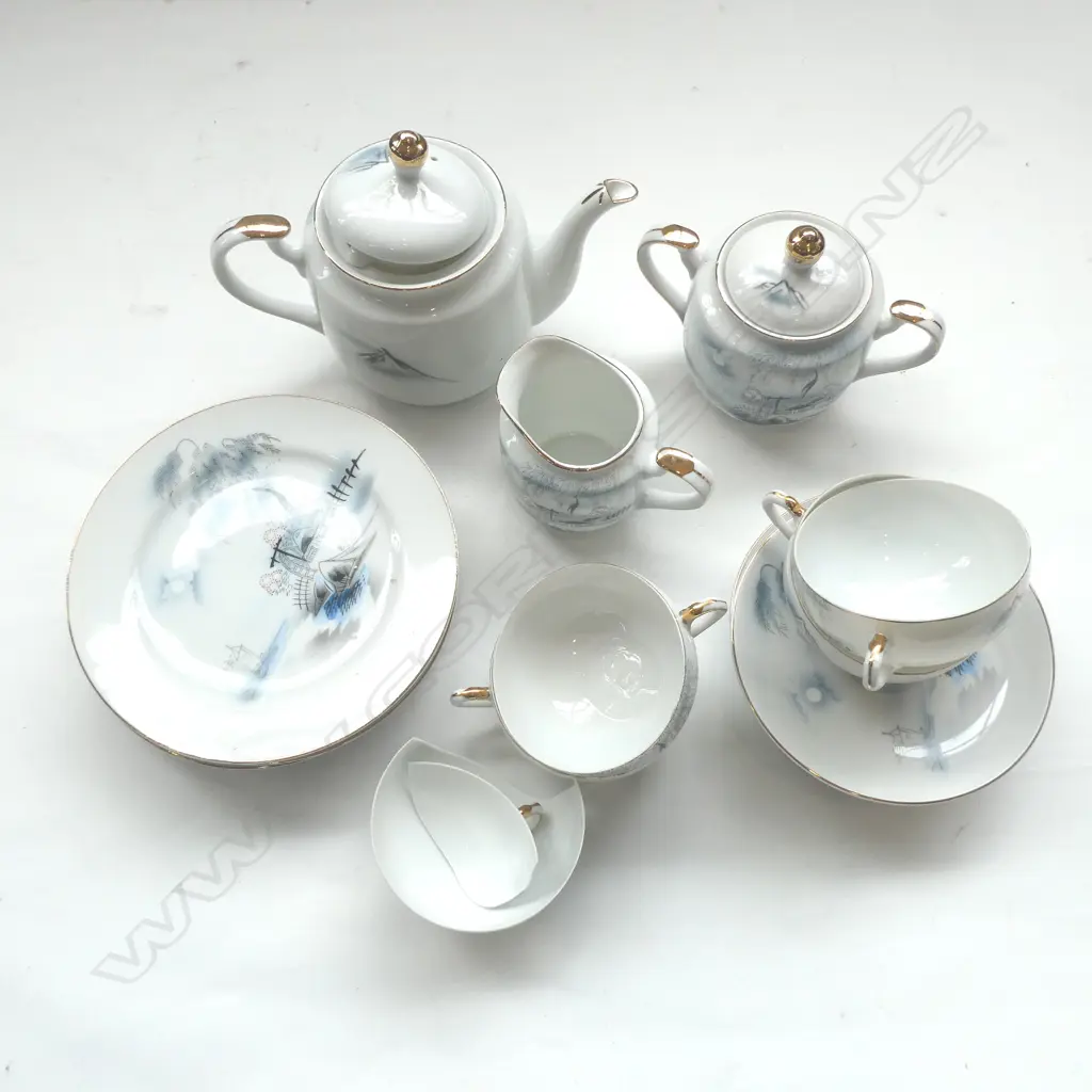 HAYASI FINE CHINA KUTANI PART TEA SERVICE (ONE CUP AF) Image 1++