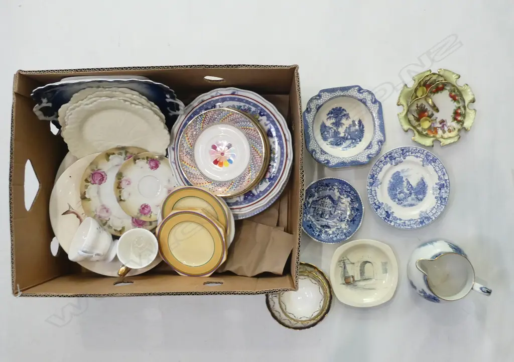 ASST. CHINA INCL. WEDGWOOD, 6 CLARICE CLIFF BIZARRE HEXAGONAL SAUCERS 145mm dia etc Image 1++