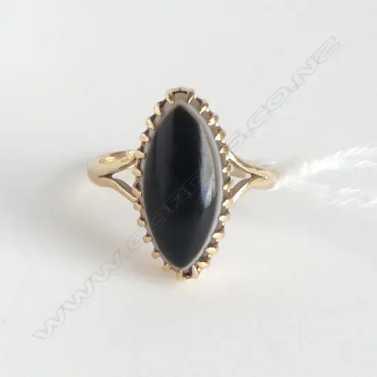 early 20thC LOZENGE BANDED AGATE CORONET CLAW MOUNT RING 2.26gms SIZE H