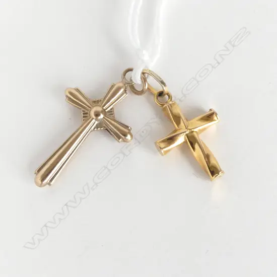 2 GOLD CROSS PENDANTS 9CT & 14CT. 1.76gms