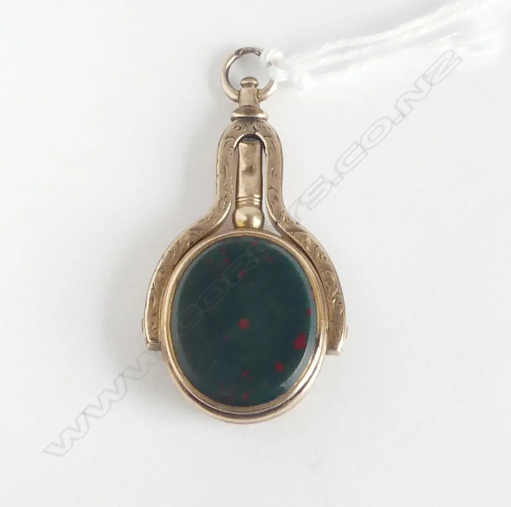 VICTORIAN ROLLED   GOLD WATCH KEY SWIVEL FOB chalcedony & bloodstone panels Image 1++