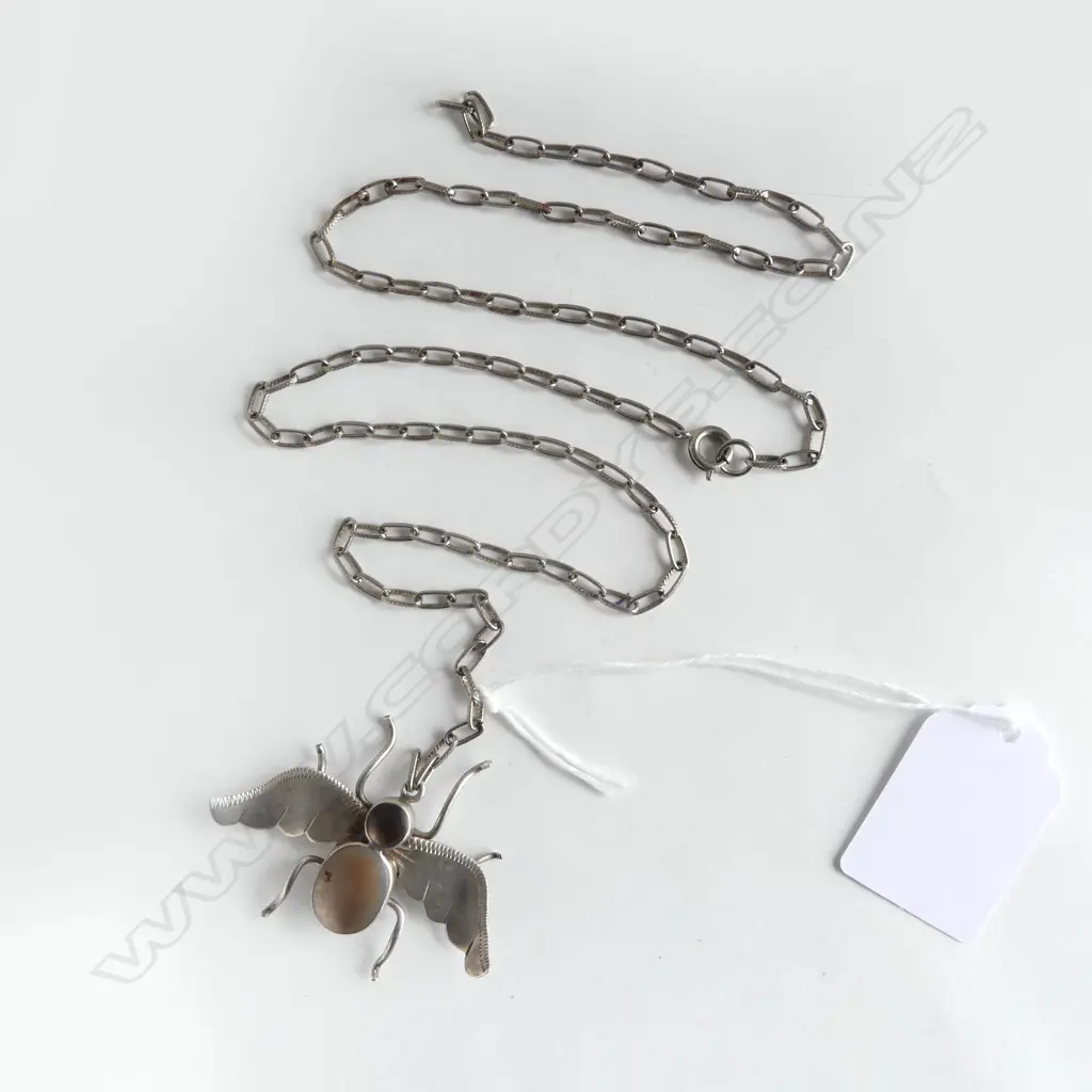 SILVER & MOP BEETLE PENDANT on chain some links not soldered Image 1++
