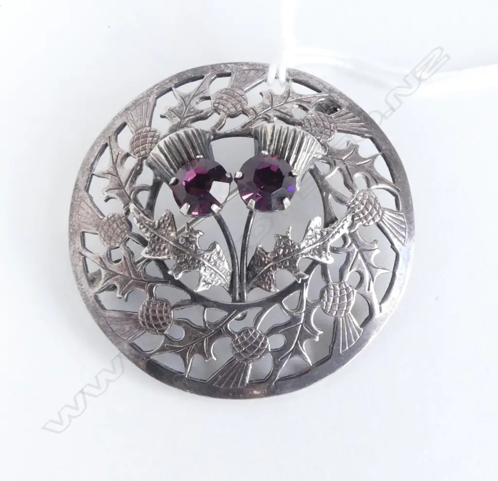 SCOTTISH SILVER THISTLE CIRCULAR BROOCH Image 1++