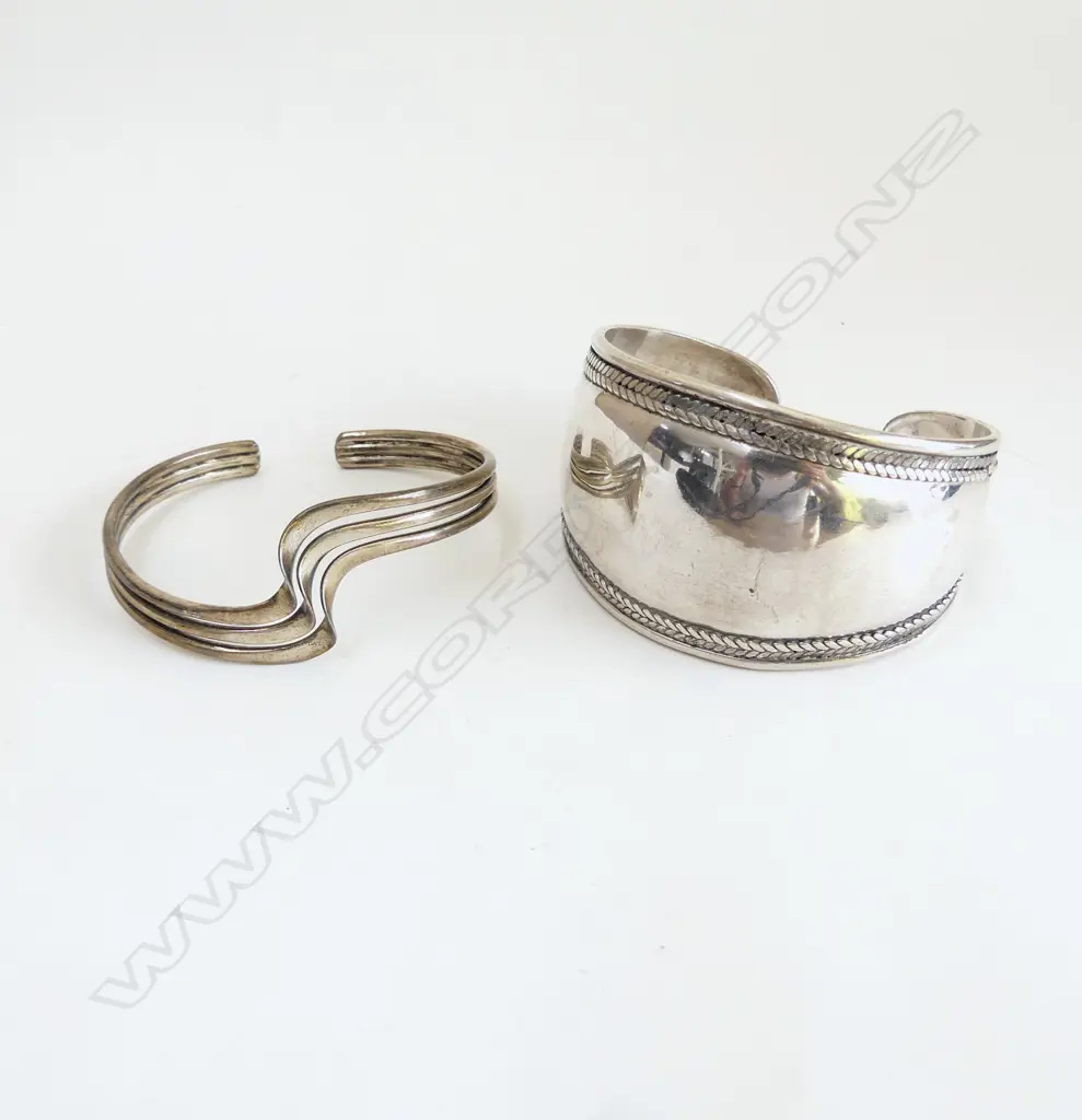2 SILVER DESIGNER BANGLES 57gms Image 1++
