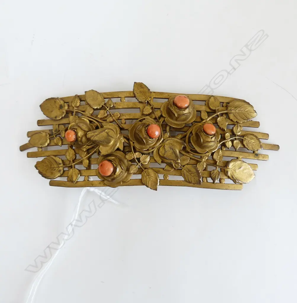 GILDED METAL BELT BUCKLE WITH CORAL 55x130mm Image 1++