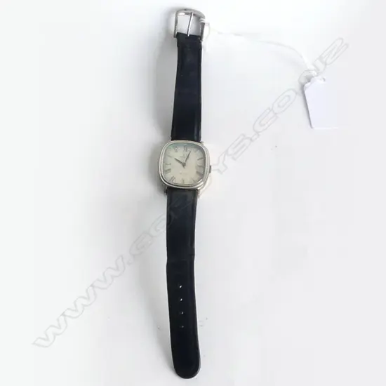 OMEGA GENT'S WRISTWATCH showing distress. Not running