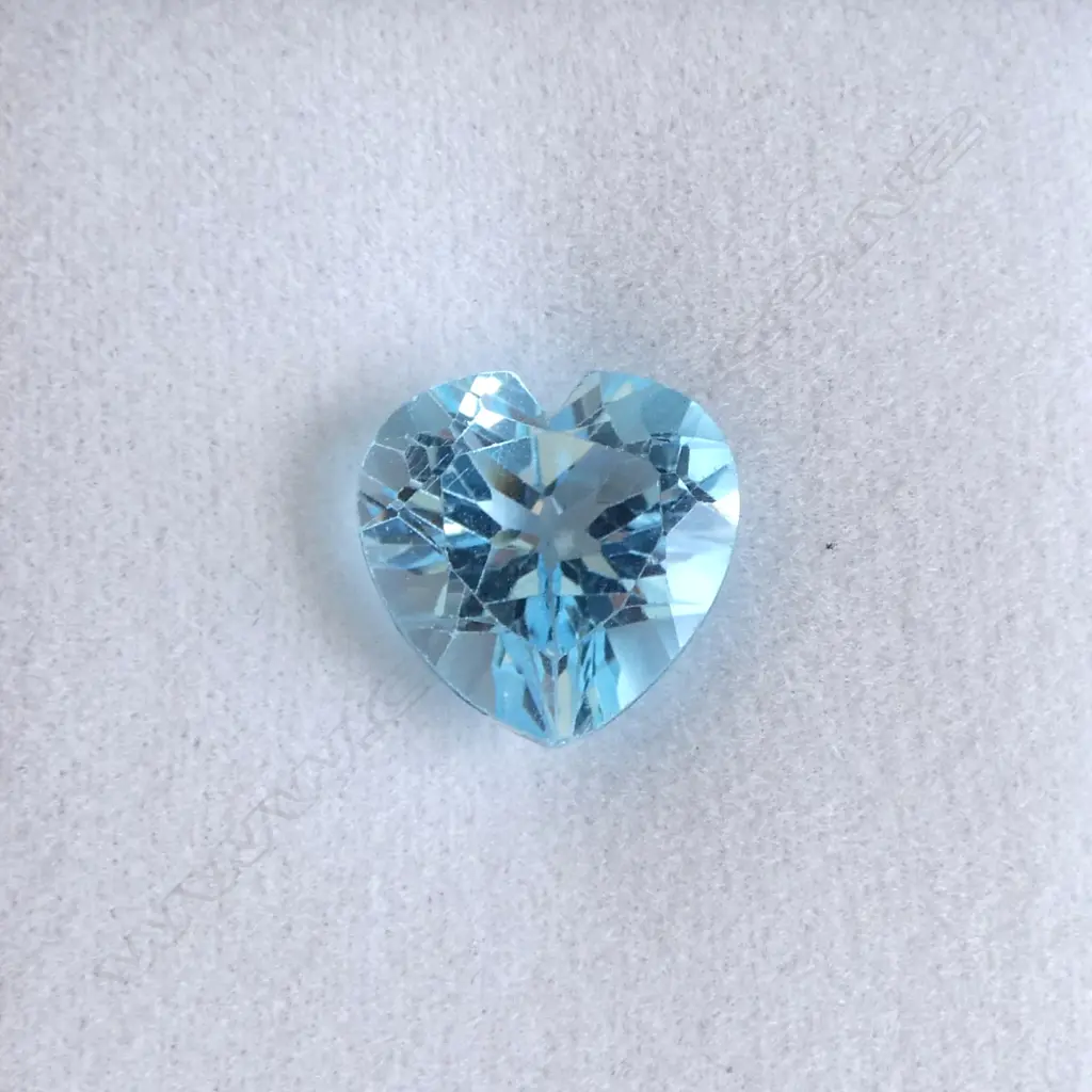 SWISS BLUE TOPAZ, HEART FACETED CUT, 5.37ct Image 1++