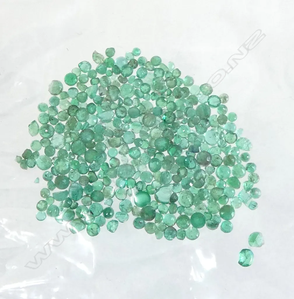 ASST 15ct EMERALDS Image 1++