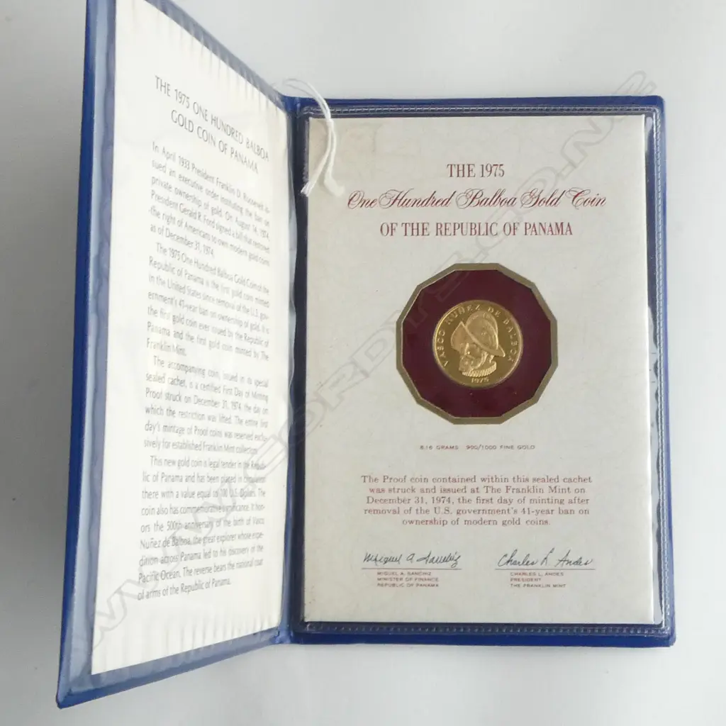 1975 ONE HUNDRED BALBOA GOLD COIN; IN SEALED COMEMORATIVE BOOKLET, 8.16 grams Image 1++