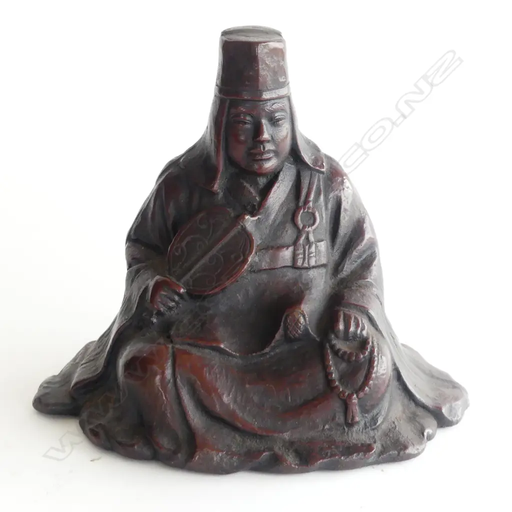 BRONZED IRON SEATED FIGURE of UESUGI KENSHIN with fan & beads H.190mm Image 1++