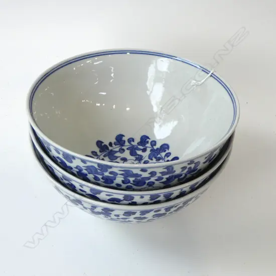 3 BW BOWLS Dia.180mm