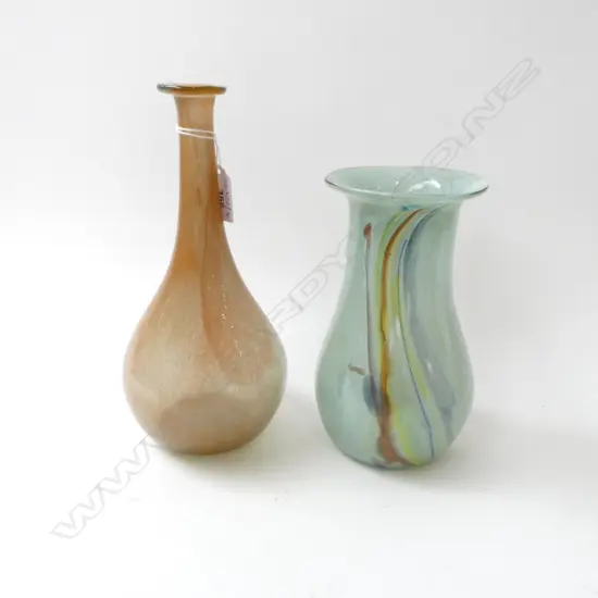 2 GARY NASH VASES, SIGNED 1980 / '80 H.240mm