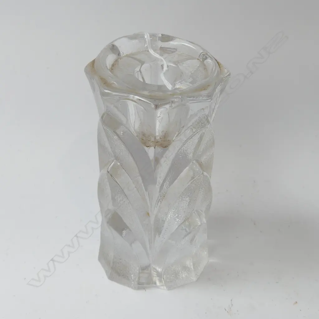ORREFORS SWEDISH GLASS HEAVY CANDLESTICK layered leaf pattern H.125mm Image 1++