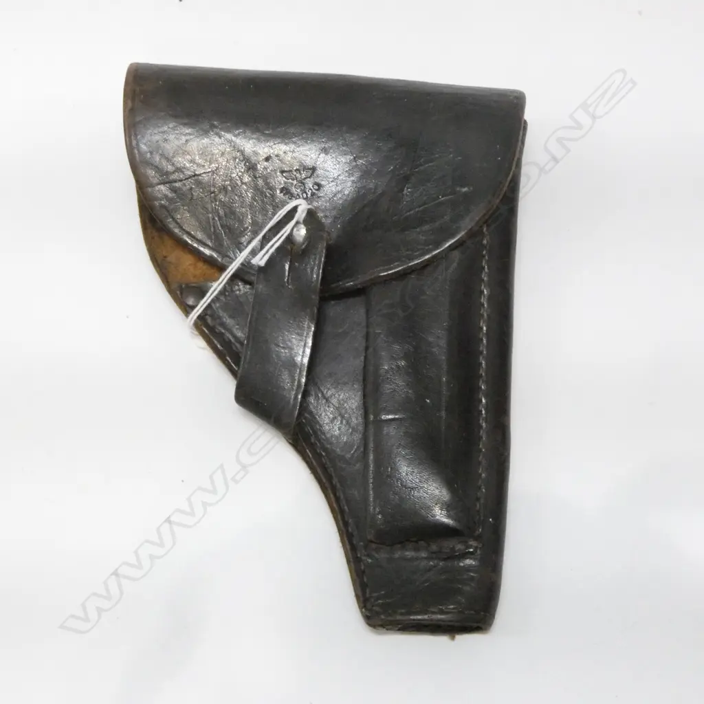 GERMAN WWII LEATHER PISTOL HOLSTER Image 1++