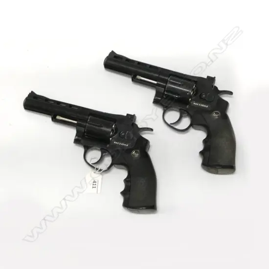 2 MAX 3 JOULE CO2 BB REVOLVERS; Note: Buyer must be 18 years of age or over.