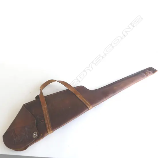 LEATHER GUN CARRY CASE w. EMBOSSED WHEKU L.950mm