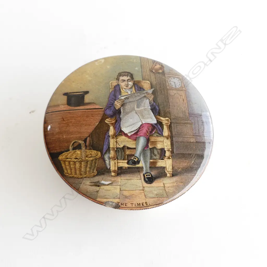 VICTORIAN PASTE POT LID 'THE TIMES' A.F Image 1++